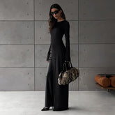 Abertura asimétrica irregular, color sólido, cuello redondo, manga larga